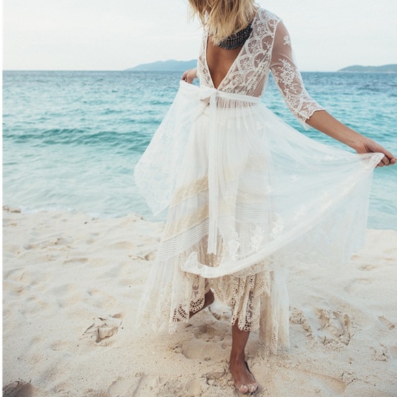 Vintage Lace Inspired Maxi Kimono Style Duster Robe Intricately Designed. White - Picture 9 of 14